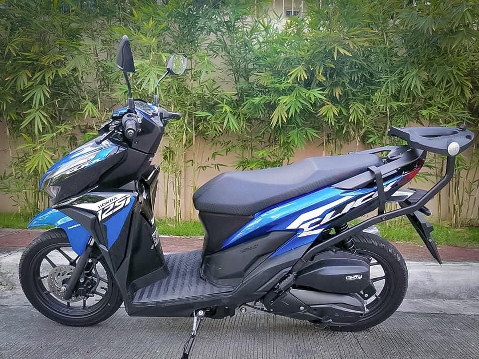 Honda click givi bracket clearance