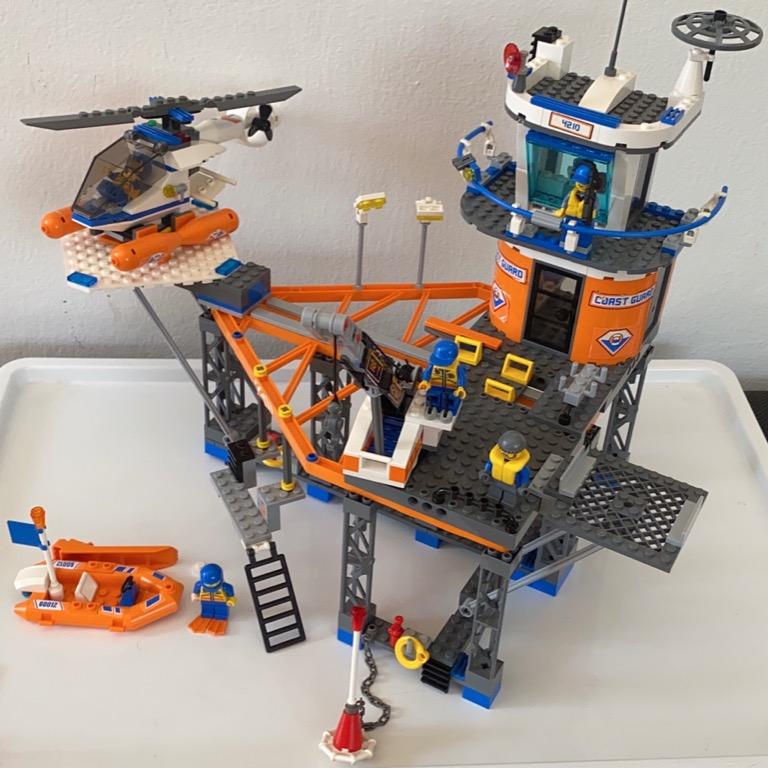 Muskuløs Royal familie Settle Lego City Coast Guard 4210, Hobbies & Toys, Toys & Games on Carousell