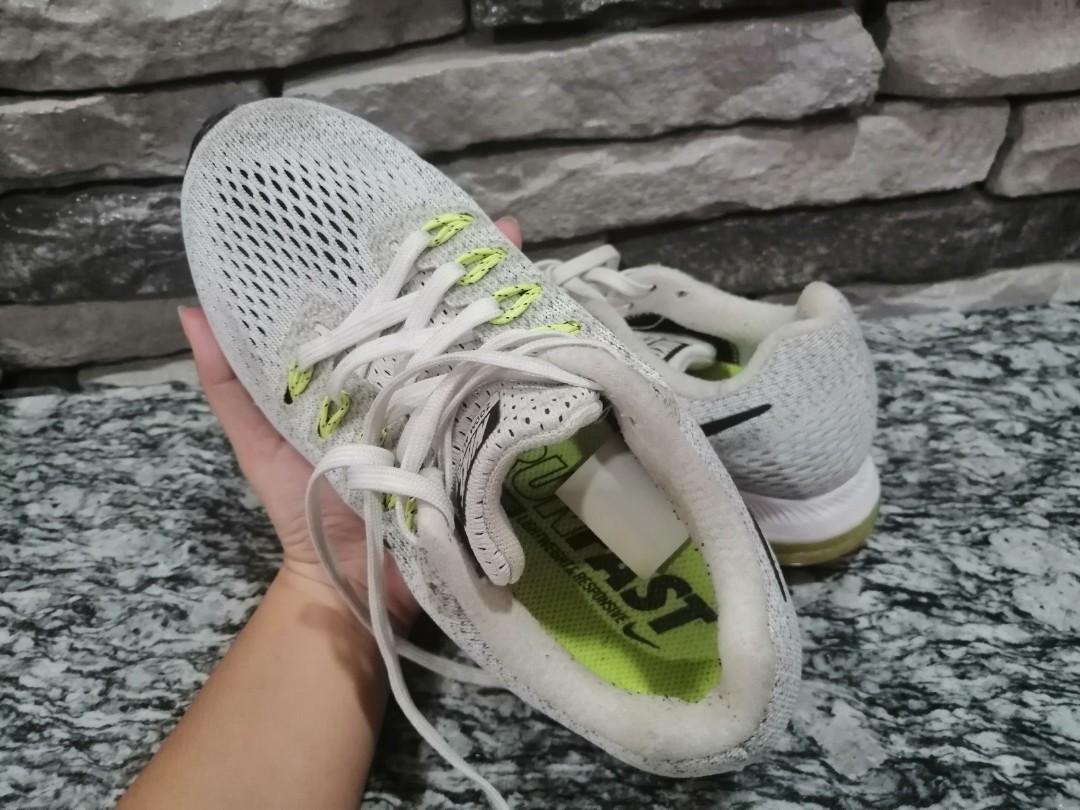 Nike zoom all out hot sale low white on feet
