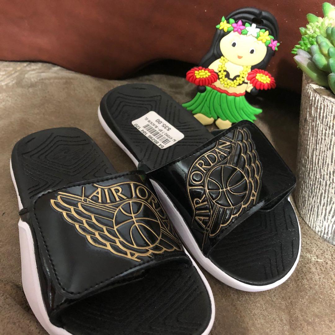 Baby shop jordan slides