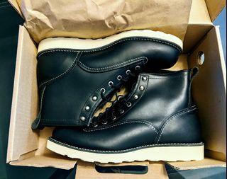 redwing boots | Footwear | Carousell 