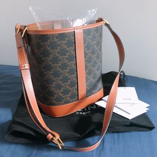 （分類：）位於 。 由 sellingback 提交（商品編號 1051867085，圖片 1）。簡介： 。