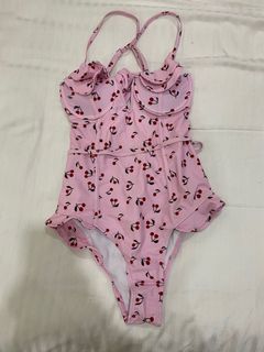 (Category: ) located in . Submitted by justfinds (Listing ID 1051943464, Image 1). Description: .