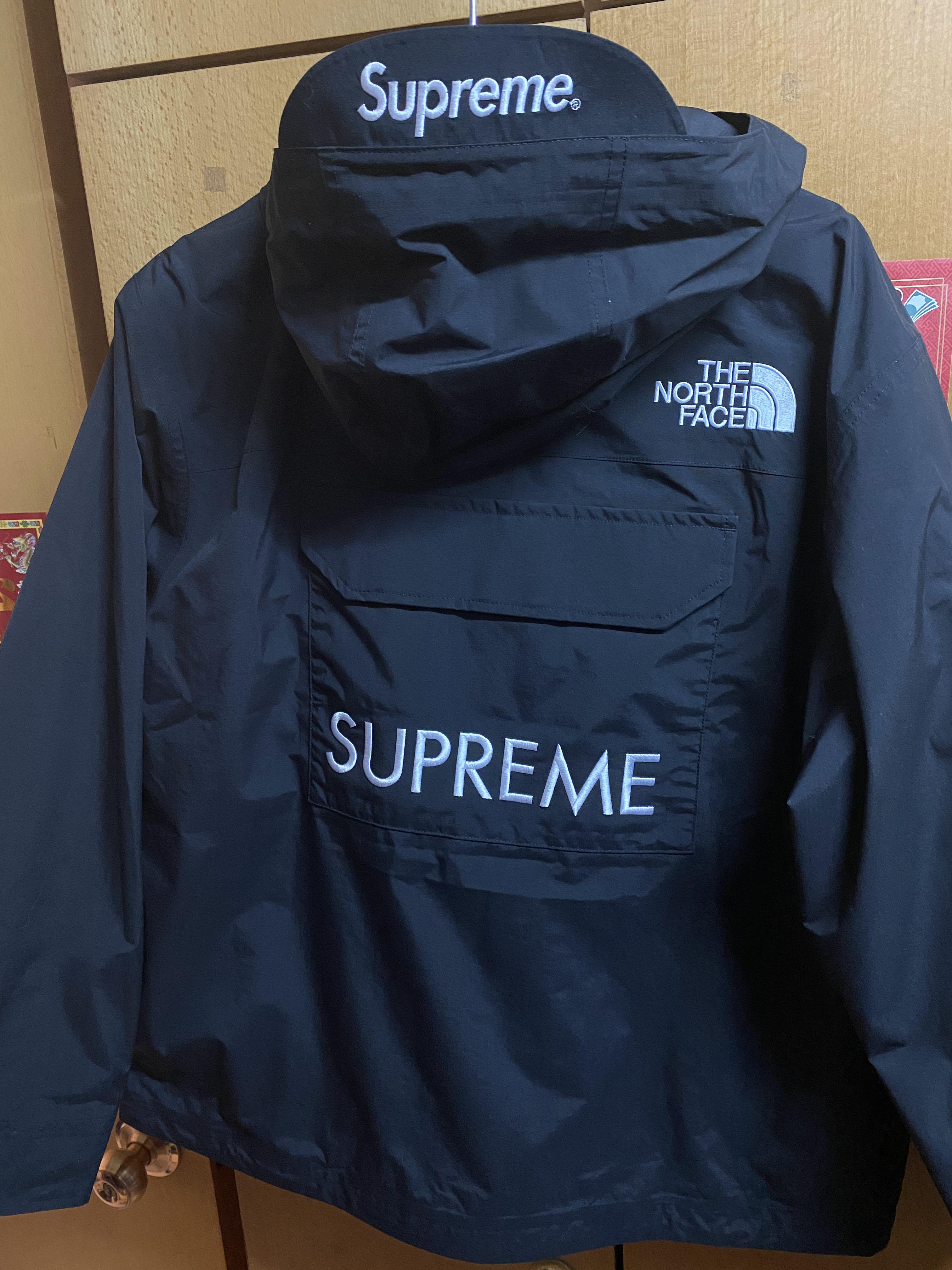 Size S Supreme X The North Face SS20 Cargo Jacket, 男裝, 外套及