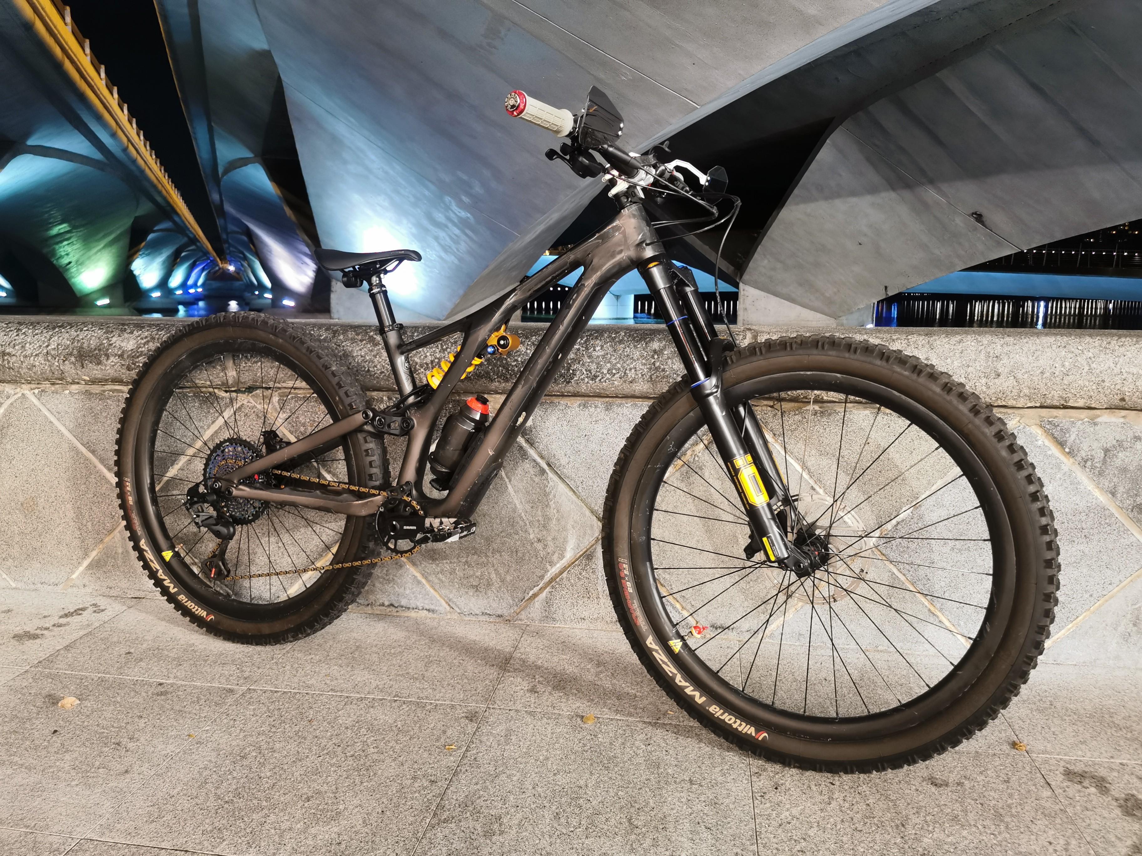 specialized rockhopper carbon