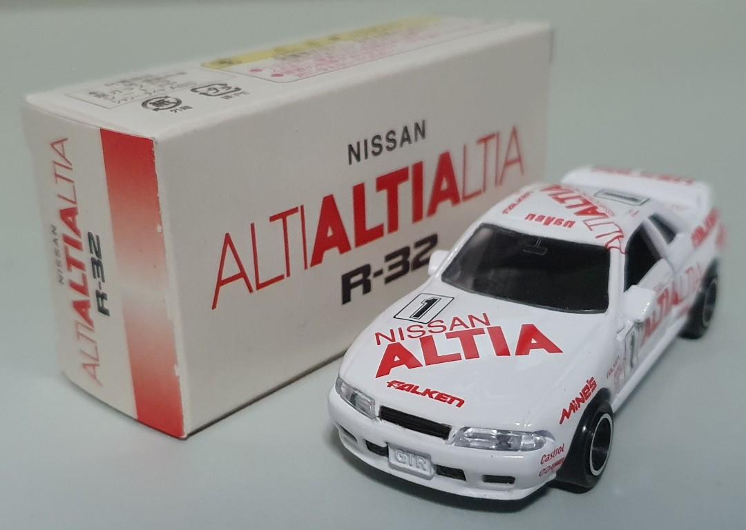 Tomica Nissan Skyline GT-R R32 ALTIA, Hobbies & Toys, Toys & Games on ...