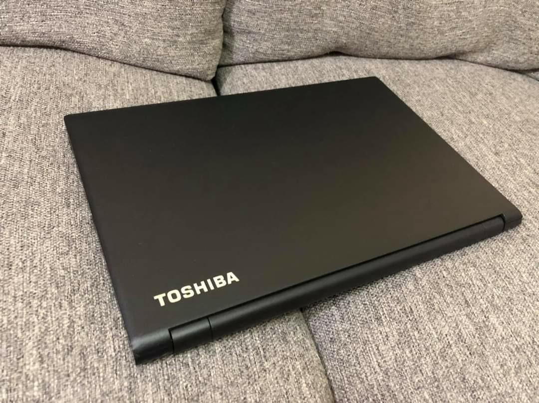 Toshiba Satellite B35/R Core i3 5th Gen/ 4GB Memory/ 500GB HDD 