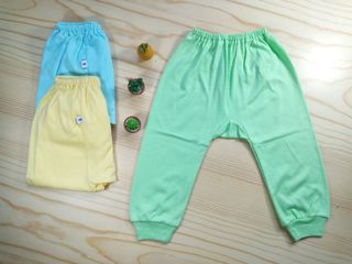 (Kategori: ) berada di . Dikirim oleh seassi_store (ID iklan 1052212205, Gambar 1). Deskripsi: .