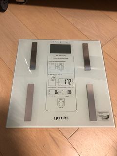 （分類：）位於 。 由 tacogalis 提交（商品編號 1052250316，圖片 1）。簡介： 。