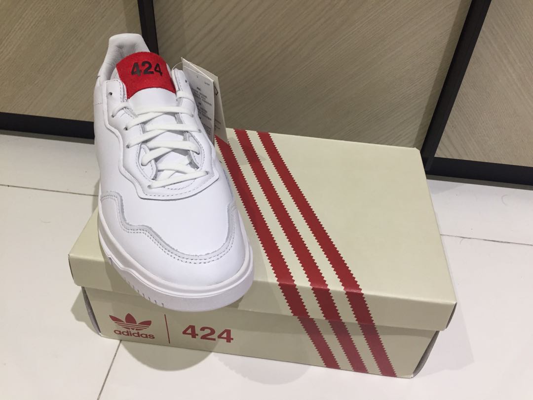 Adidas originals sc premiere trainers top in white with blue heel tab