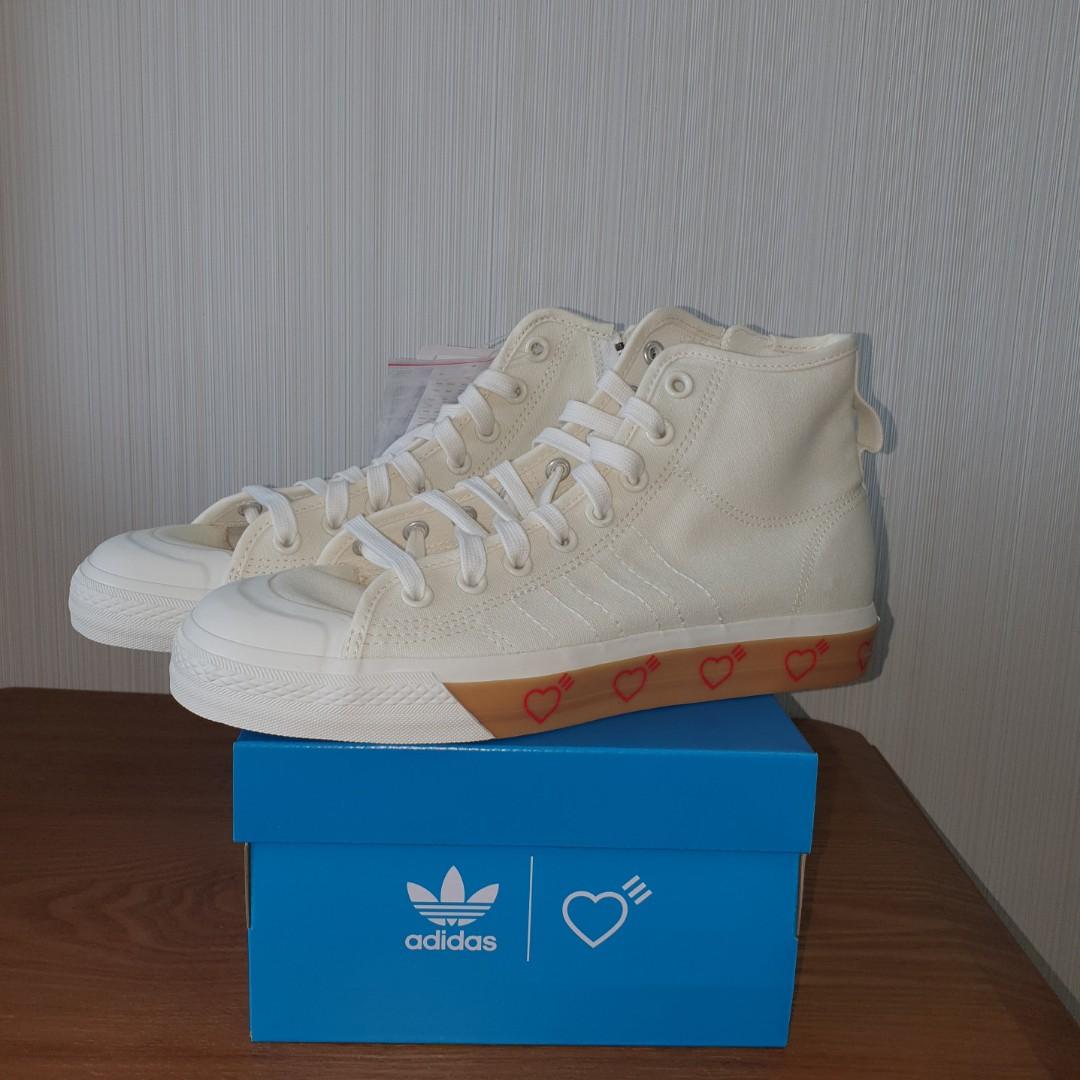 White adidas deals hi tops