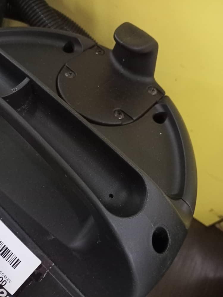 BOSCH GAS 1121 1100W 21Liter Wet & Dry Vacuum Cleaner, TV & Home