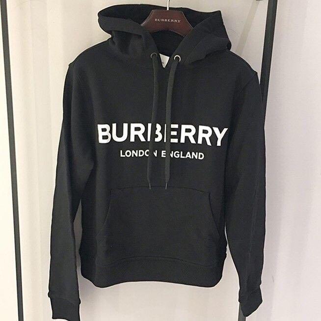BURBERRY Unisex plain hoodie for women for men, Men's Fashion, Coats,  Jackets and Outerwear on Carousell