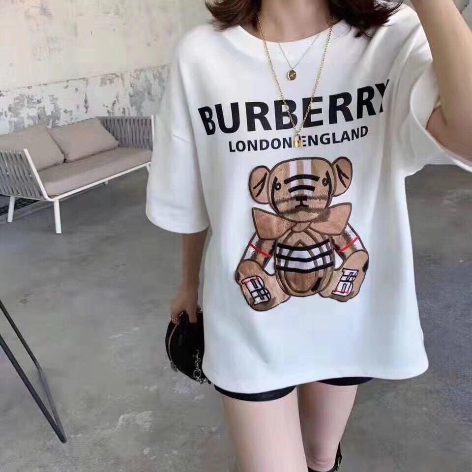 Burberry Women's Casual Round Neck Tees Black and White shirt, Women's  Fashion, Tops, Others Tops on Carousell