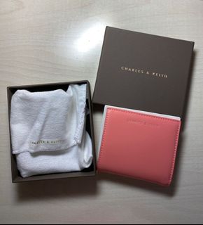 （分類：）位於 。 由 tttyyyy034 提交（商品編號 1052086744，圖片 1）。簡介： 。