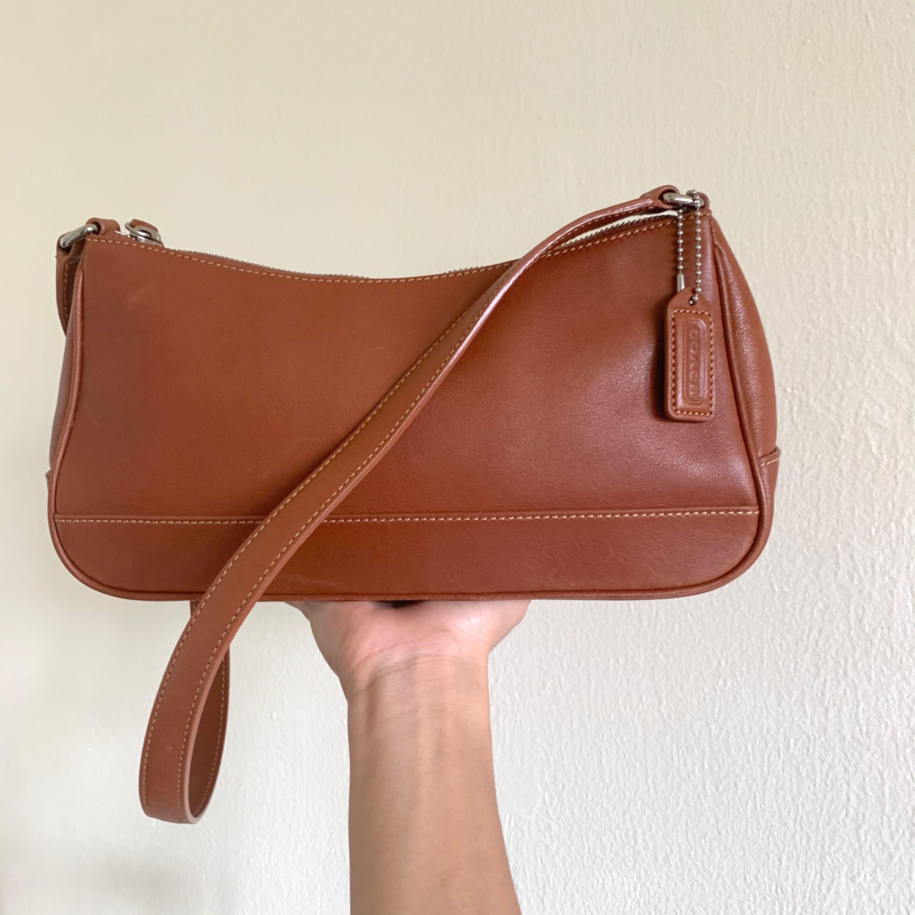 SOLD Coach Vintage Hampton Demi Purse Tanned Leather Shoulder Bag