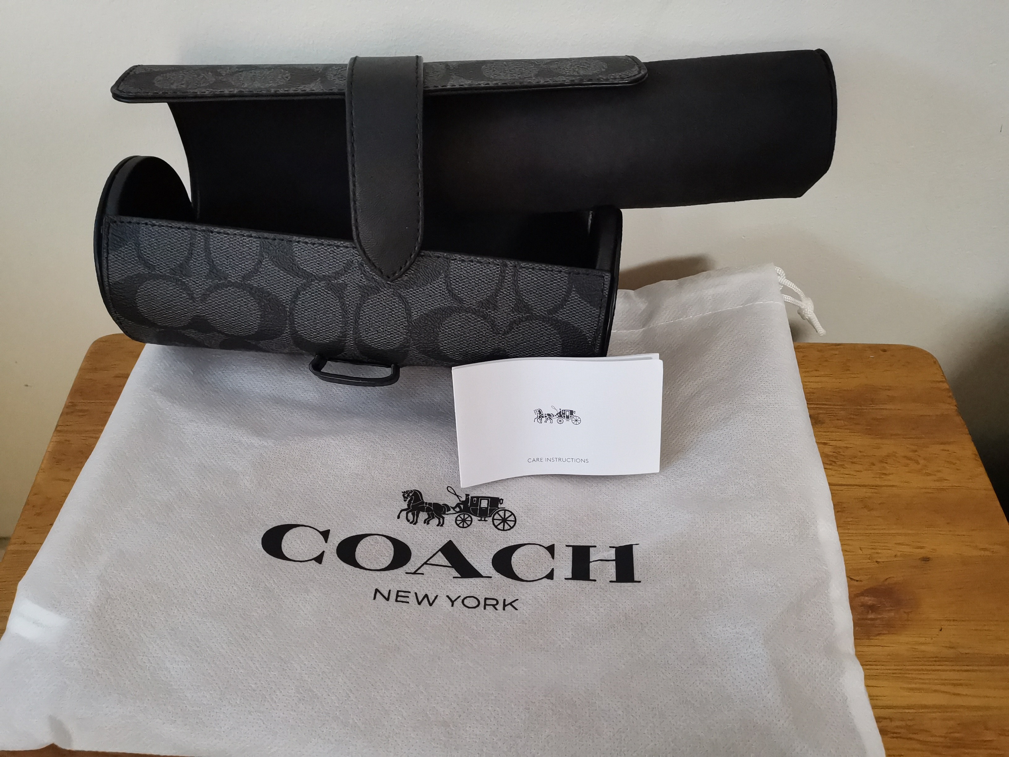 Coach watch travel case 2025