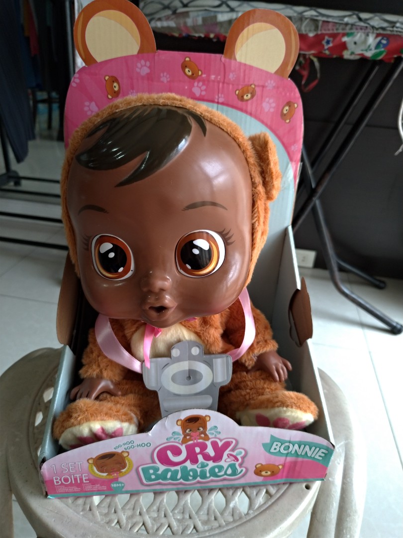 Cry babies online bonnie interactive doll