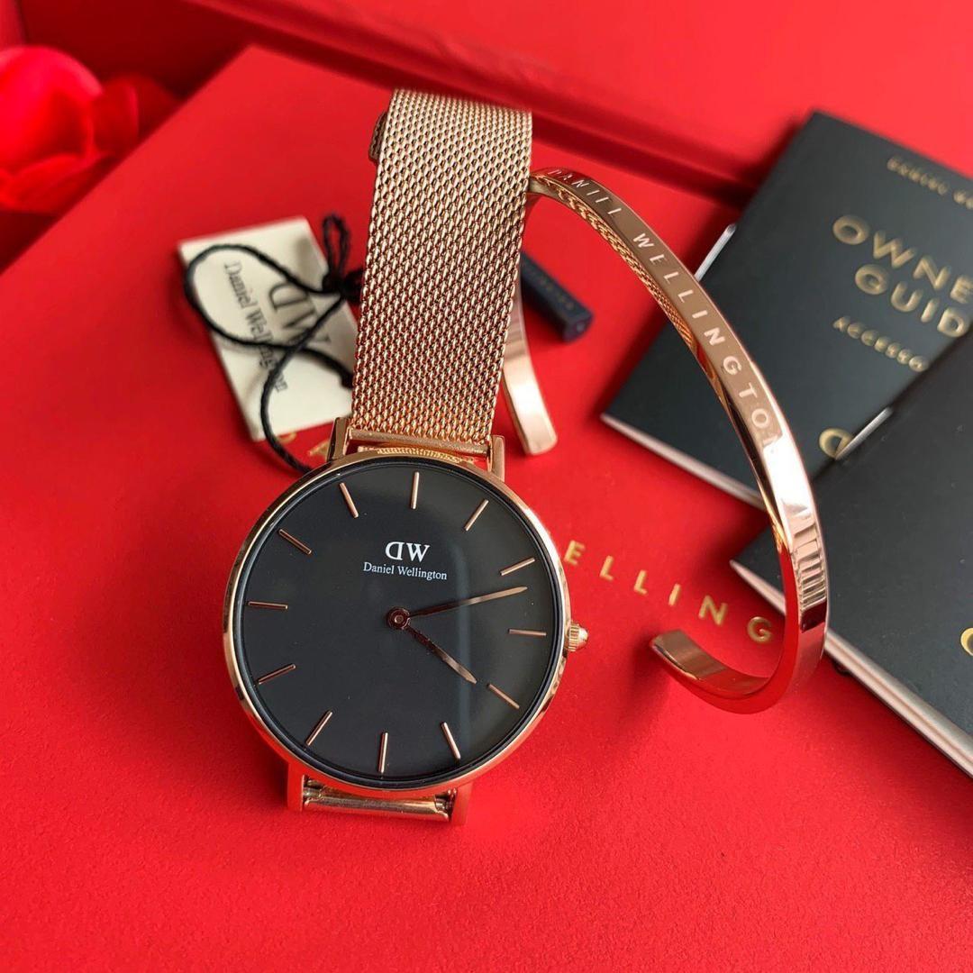 Buy Daniel Wellington Iconic Link 32mm Watch White dial Link strap Rose  Gold Female watch Ladies watch Watch for women DW Online | ZALORA Malaysia