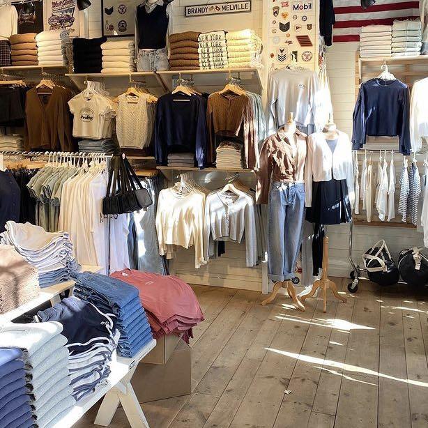Free Intl Shipping Brandy Melville Pre Order Women S Fashion Dresses Sets Traditional Ethnic Wear On Carousell