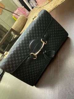 (Category: ) located in . Submitted by vvpreloved (Listing ID 1052141354, Image 1). Description: .