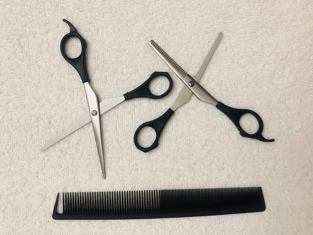 Hair - scissors, comb, dye set, clips (Category: Everything Else Others) located in Manila. Submitted by olive.berry (Listing ID 1052279394, Image 3). Description: .