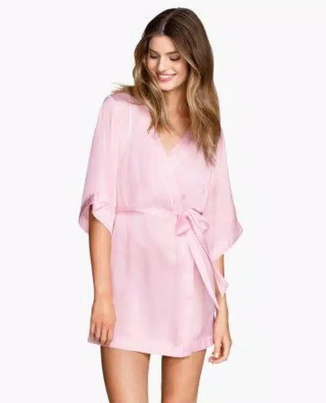 Hm Robe Satin H&m Hnm Pink Kimono Satin Silk Outer