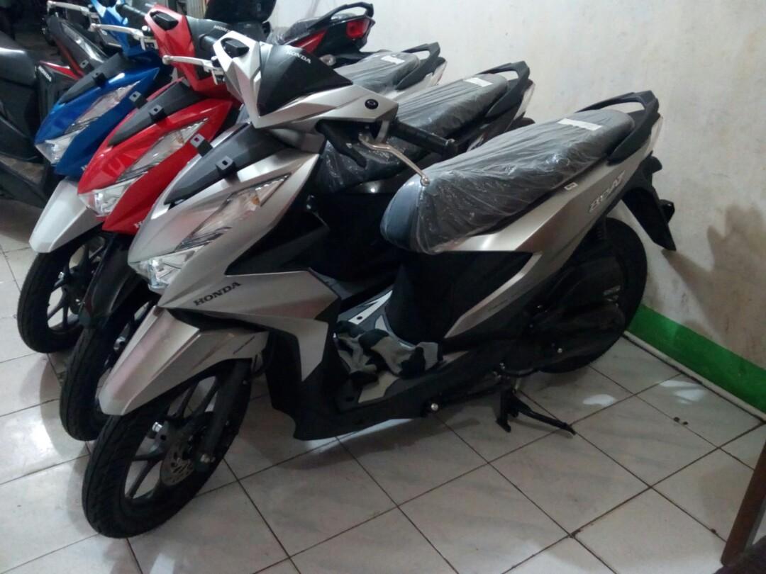 Honda Beat Deluxe Cbs Iss PROMO KREDIT Honda Beat Deluxe Cbs Iss PROMO KREDIT