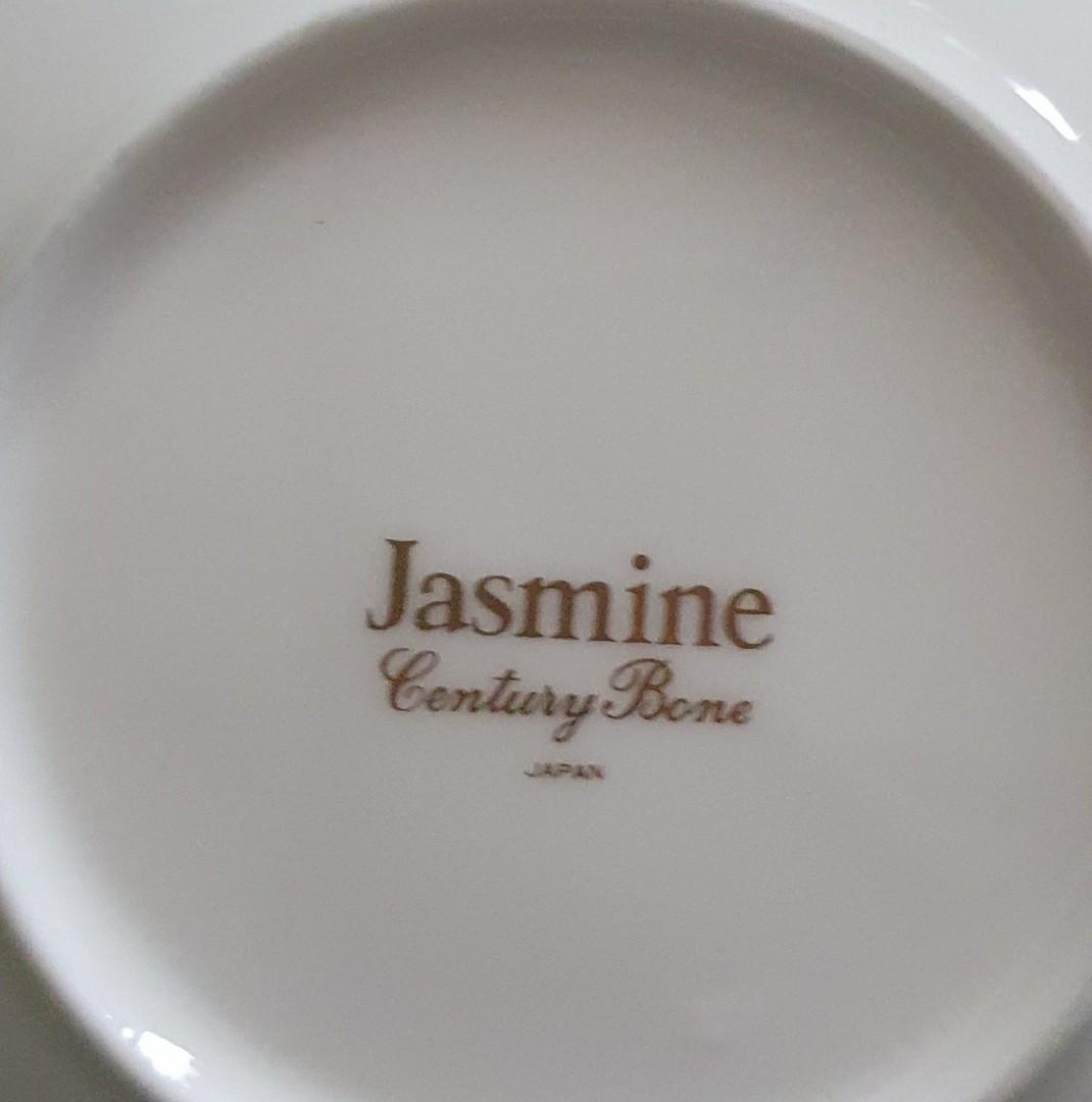 Narumi Jasmine Century Bone Cake Plate (14.5cm), Furniture & Home