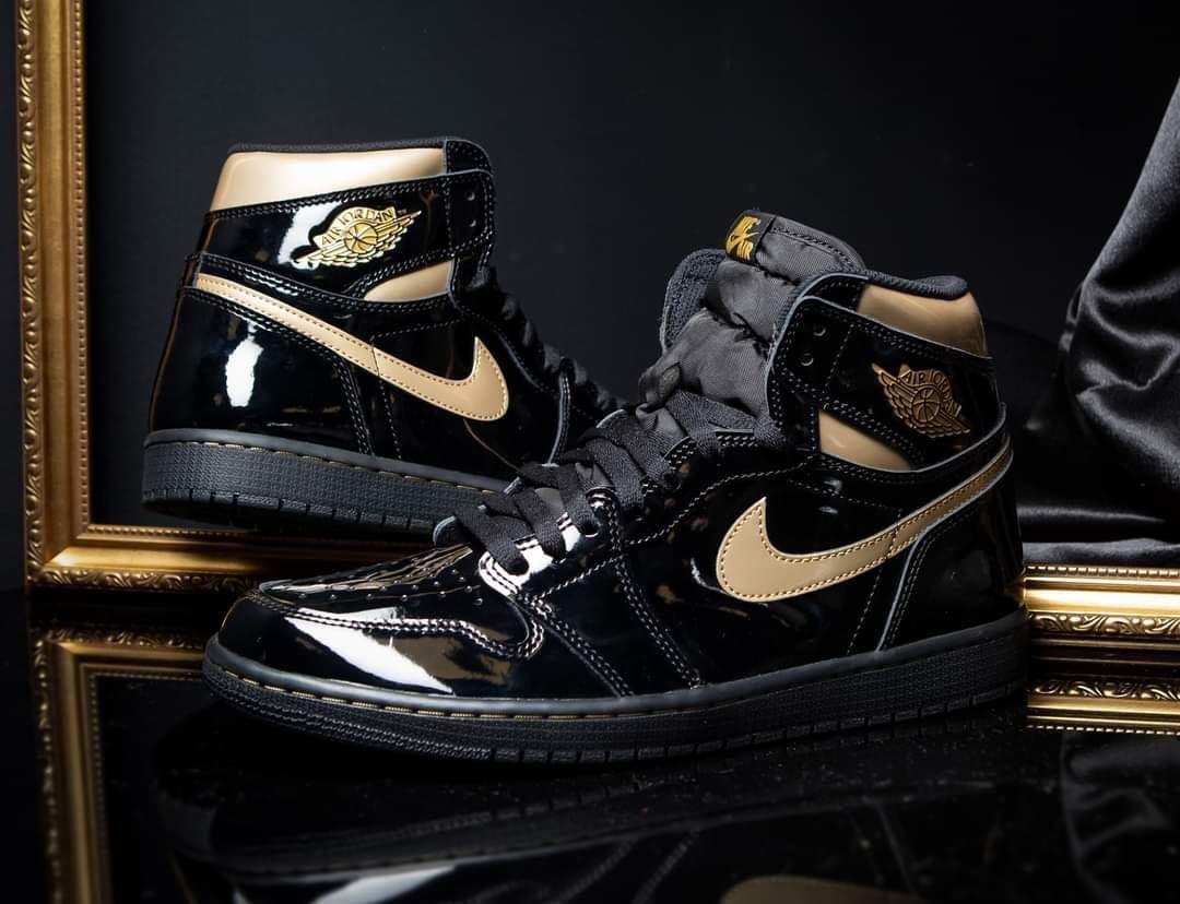 Air Jordan 1 Mid SE Metallic Gold Release Reminder | SneakerNews.com