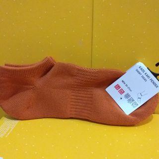 Kaos Kaki Pendek UNIQLO Short Sock Orange