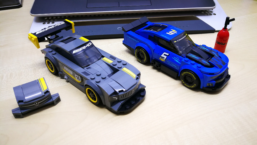 LEGO Speed Champions 75877 Mercedes AMG GT3 75891 Chevrolet