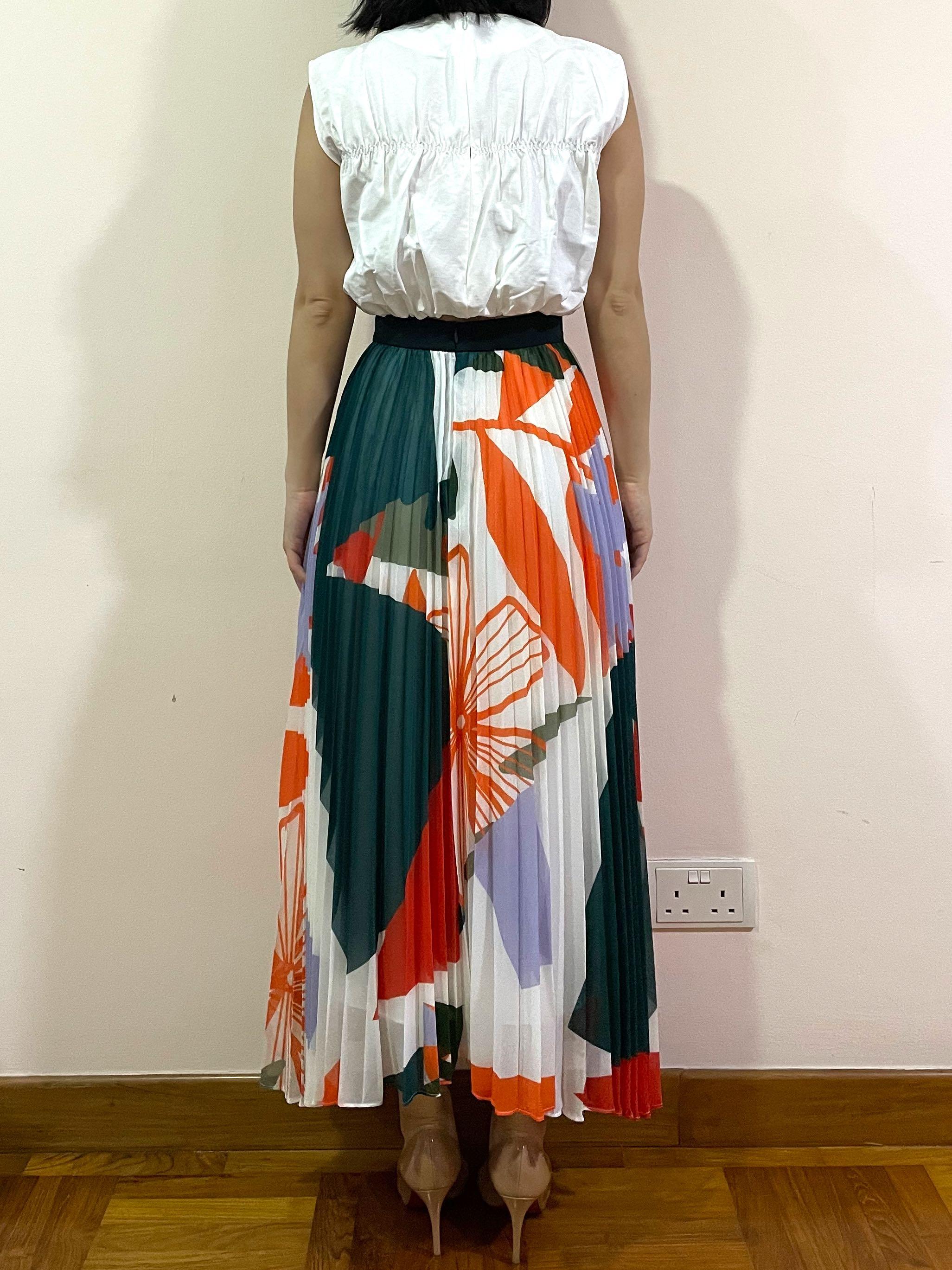 corinna pleated maxi skirt in flora mirage