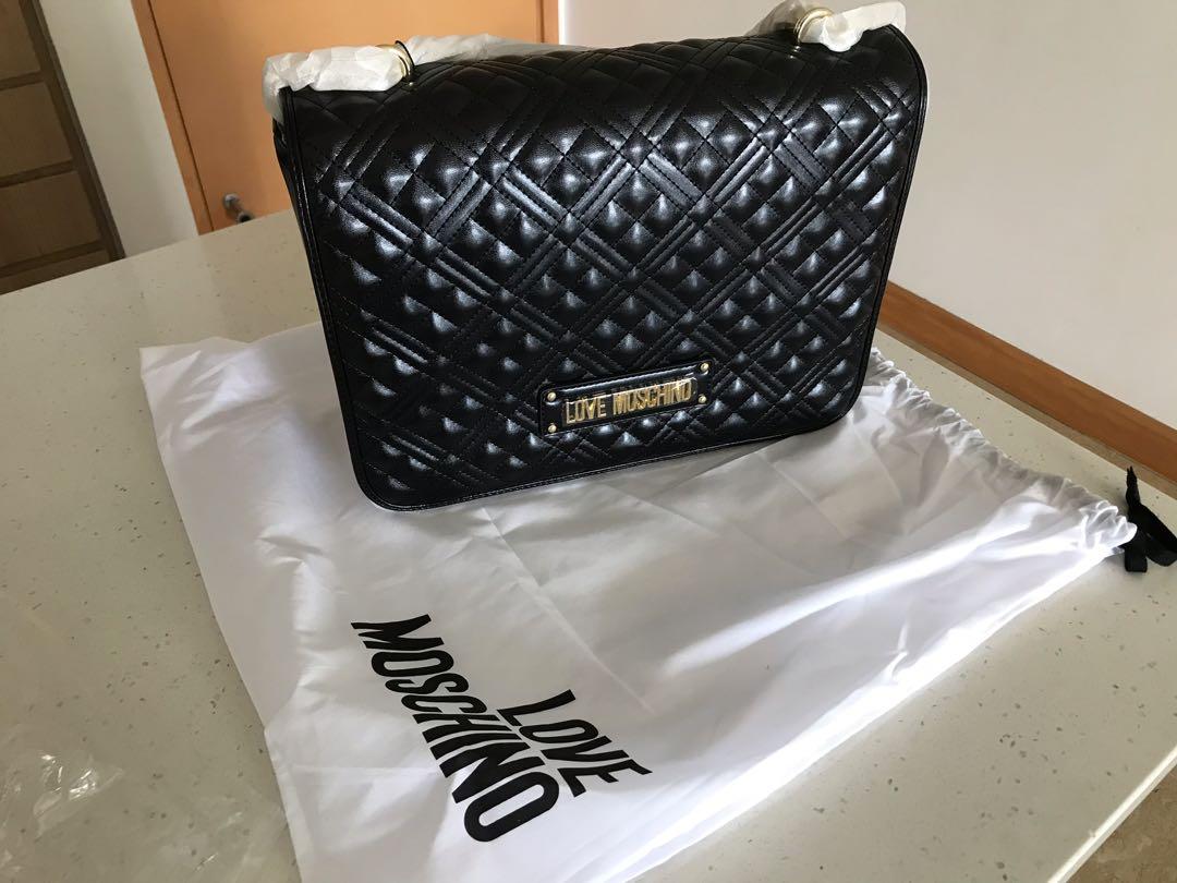 Quilted shoulder bag love moschino store