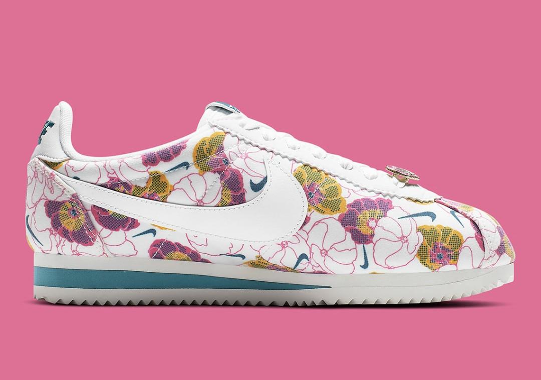 nike cortez floral shoes