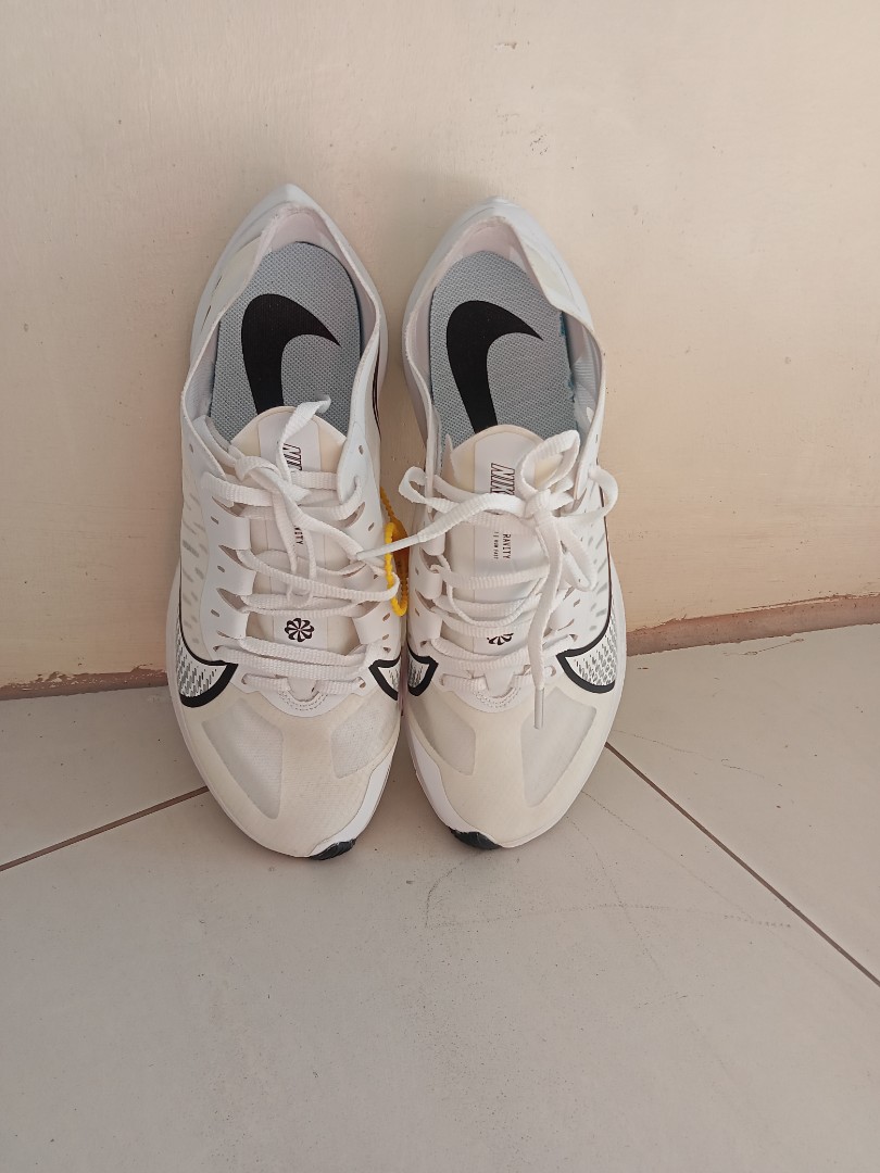 nike gravity women's