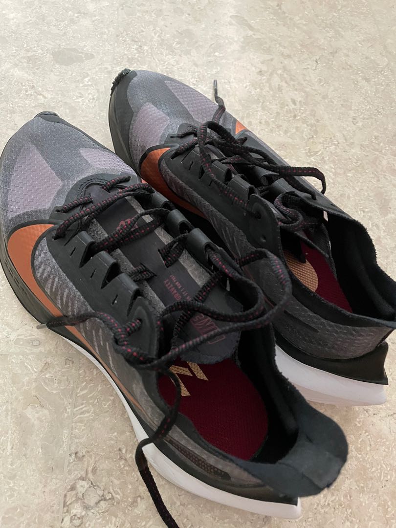 Nike zoom gravity online damen