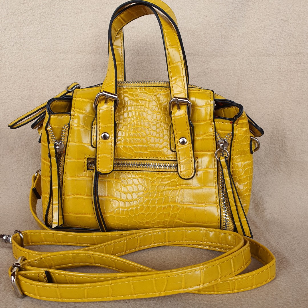 no boundaries sling bag