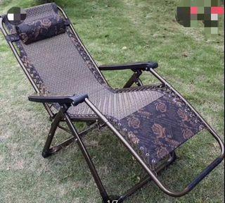 Reclining Chair easy to use  up to 150 kls capacity indoor/outdoor easy to fold