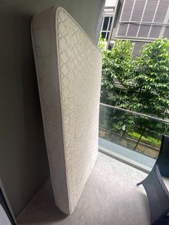 (Category: ) located in . Submitted by demylia (Listing ID 1052110269, Image 1). Description: .