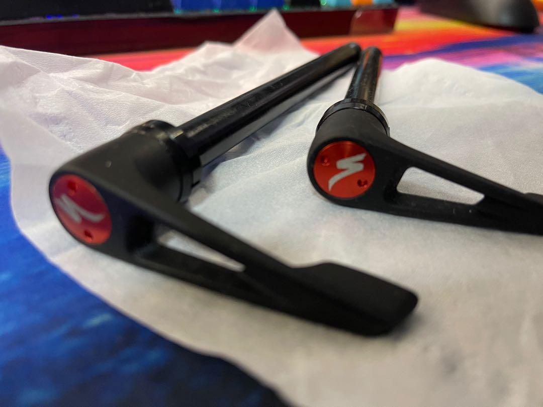 Specialized quick release thru sale axle