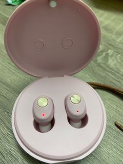 （分類：）位於 。 由 c_for_selling 提交（商品編號 1052184182，圖片 1）。簡介： 。