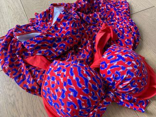 （分類：）位於 。 由 28sam28sam 提交（商品編號 1052149439，圖片 1）。簡介： 。