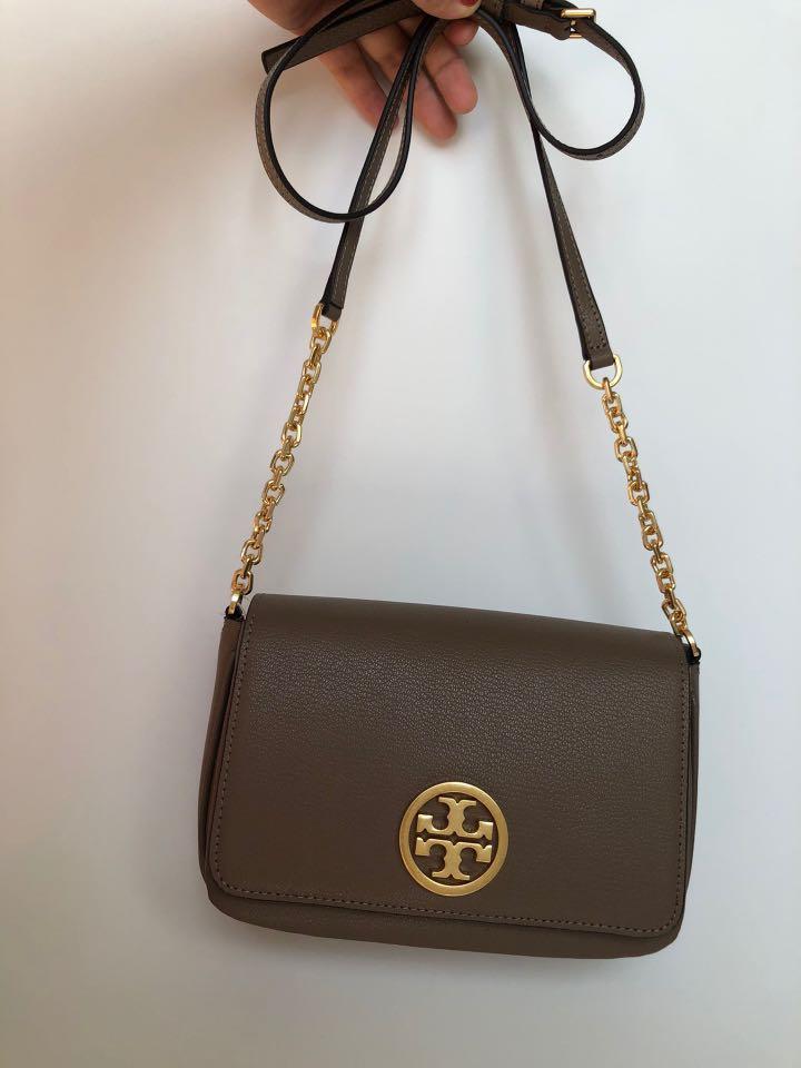 Tory Burch Chain Sling Bag, Women's Fashion, Bags & Wallets, Crossbody Bags on Carousell