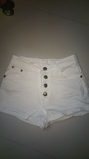 (Category: ) located in . Submitted by ningssssss (Listing ID 1052229099, Image 1). Description: .