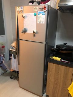 （分類：）位於 。 由 sellala 提交（商品編號 1052531864，圖片 1）。簡介： 。