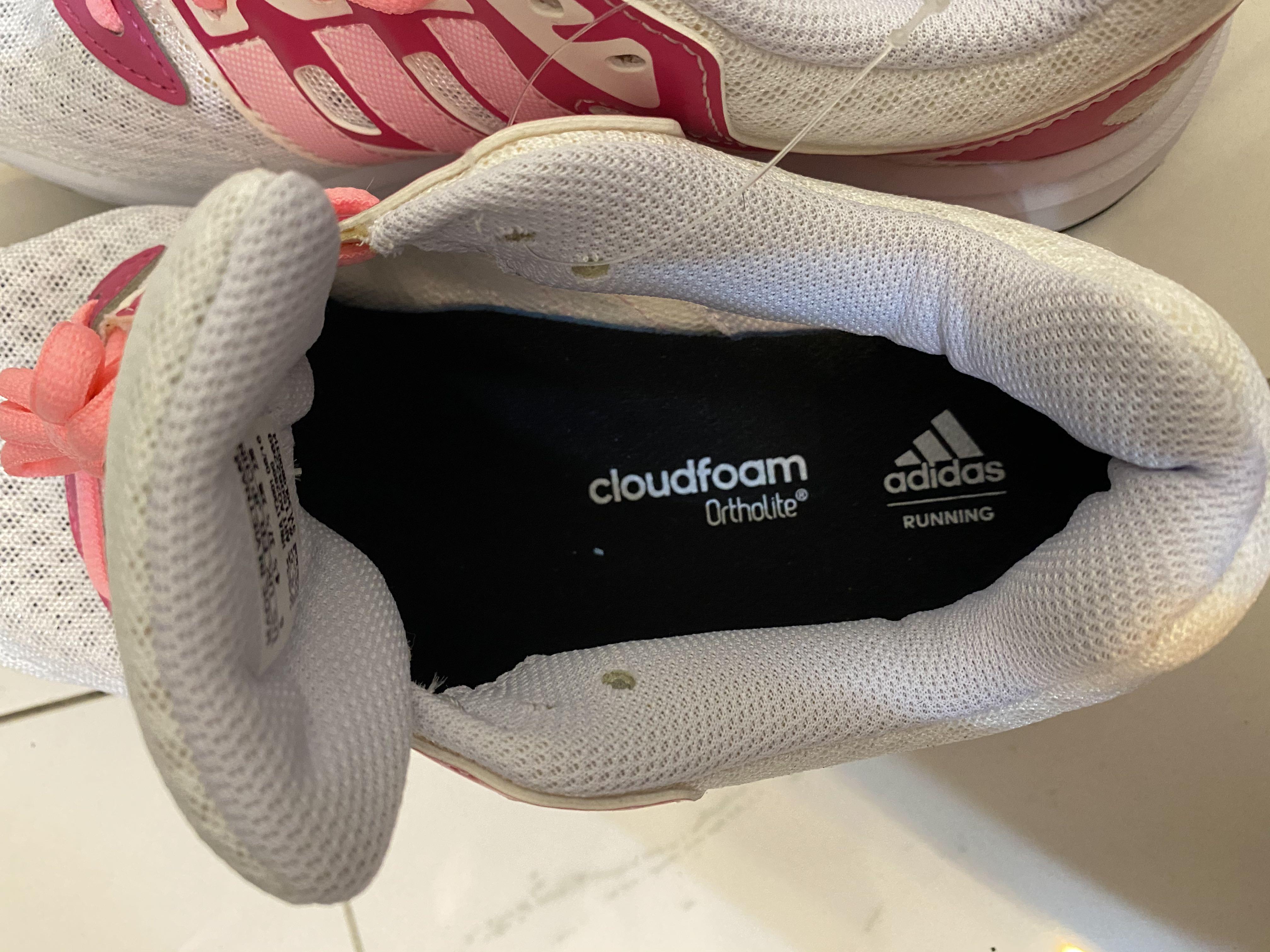 Adidas Cloudfoam 女裝, Carousell