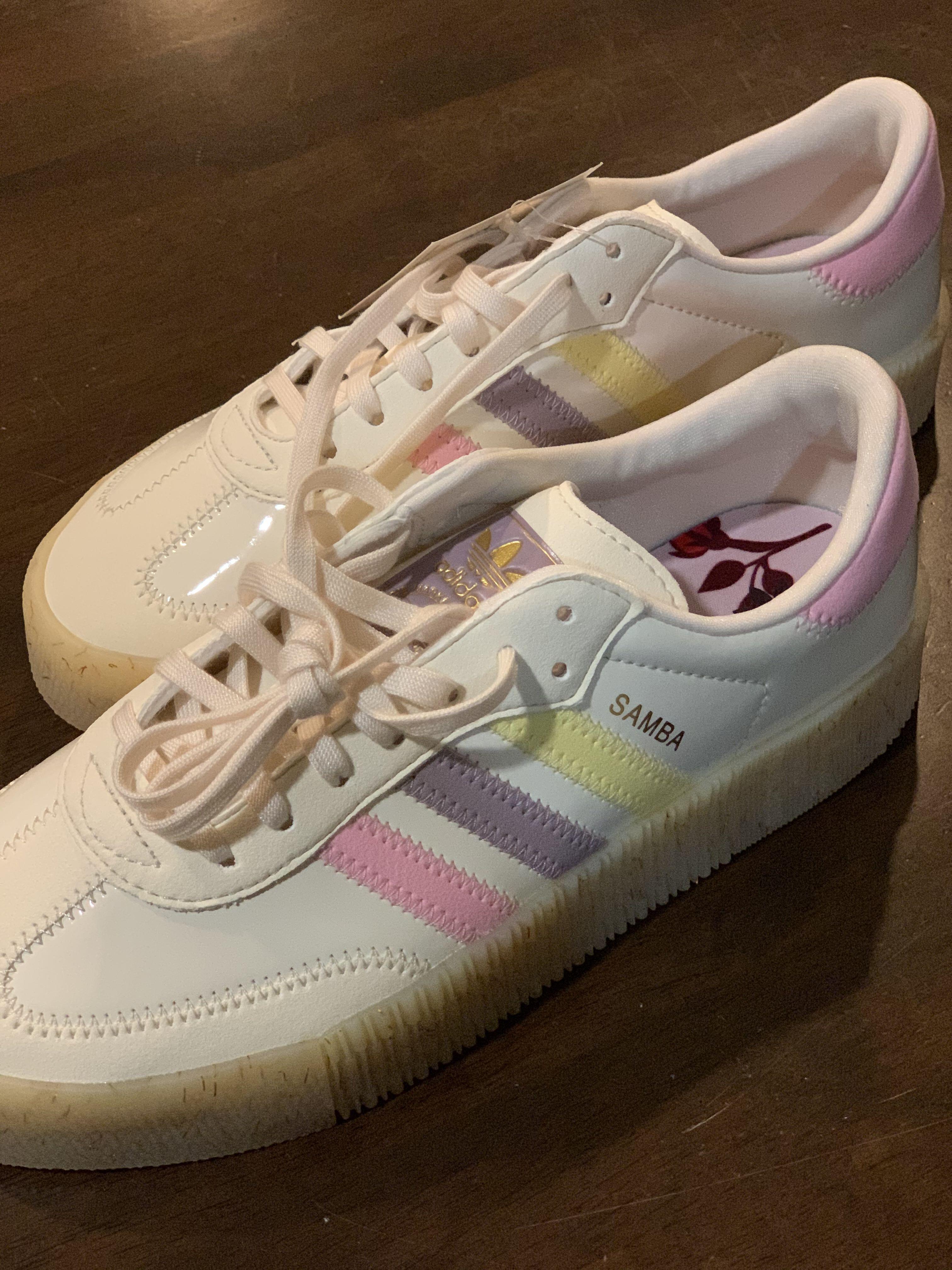 Adidas deals rose pastel