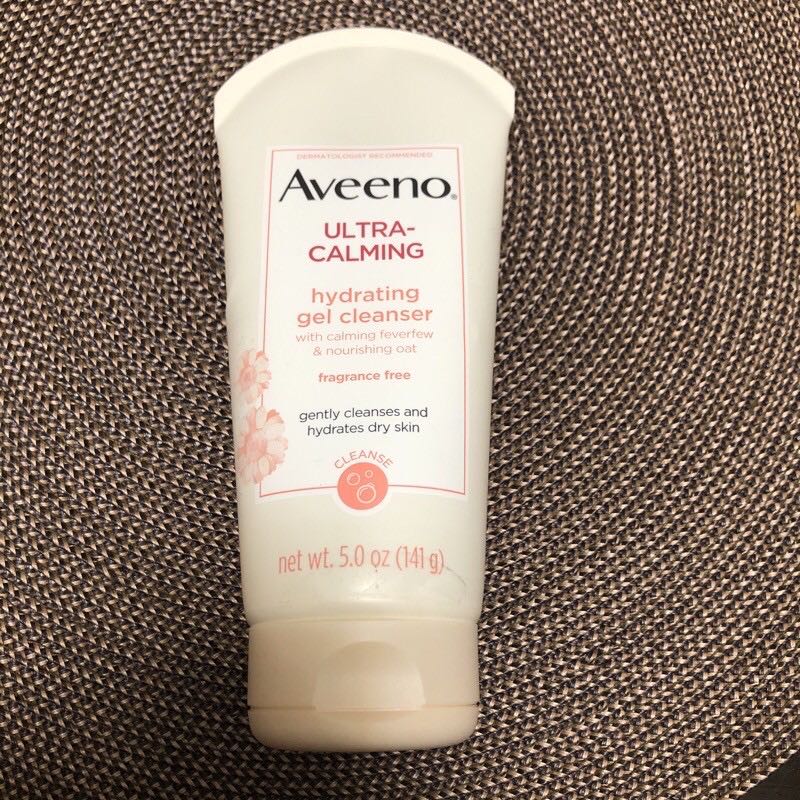 aveeno hydrating cleanser