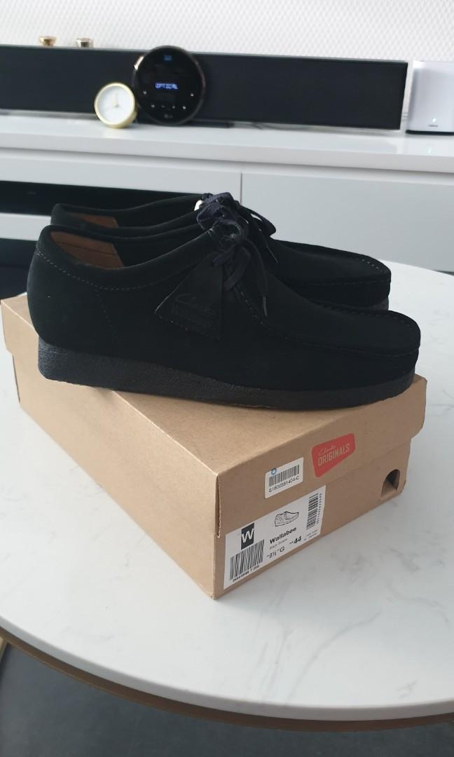All black clearance clarks wallabees